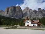 Medio giro delle Dolomiti (Val di Fassa e Val Gardena)