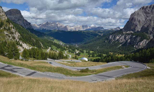 From Cortina: Dolomites loop tour