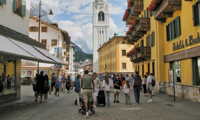 From Cortina: Dolomites loop tour